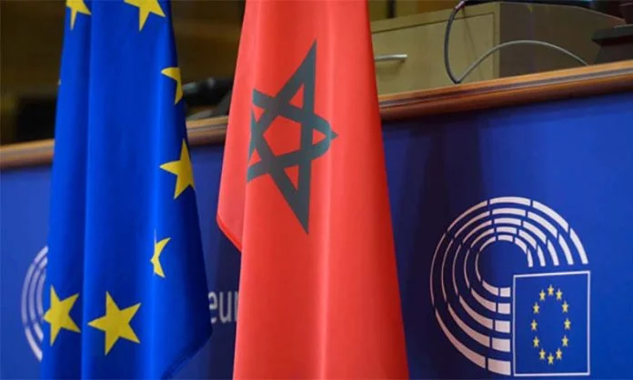 الاتحاد الأوروبي يخطط لزيادة استثماراته في المغرب تزامناً مع استضافة كأس العالم 2030 Morocco eu flags.webp.webp