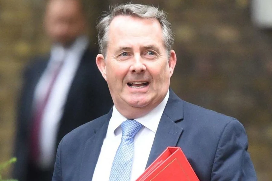 Liam fox e1599498238256 900x600 1.webp.webp